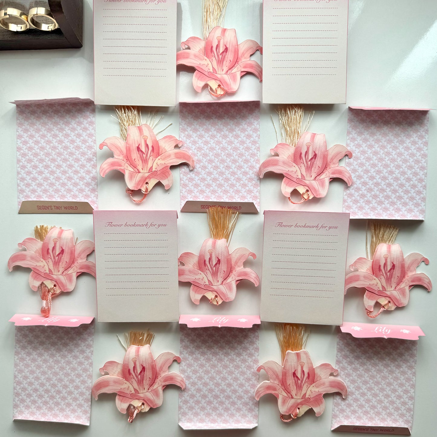 Lily Flower Bookmark No.01