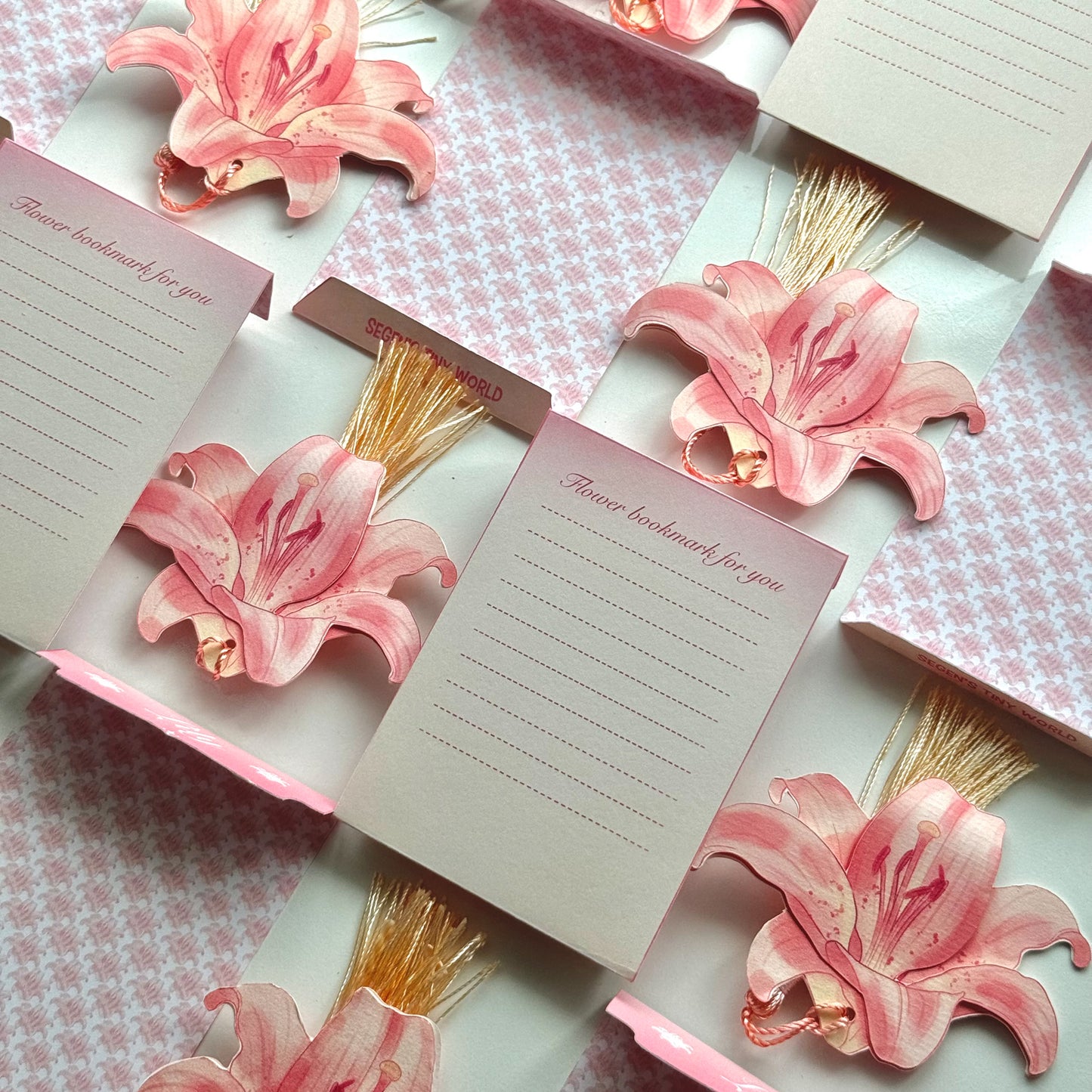 Lily Flower Bookmark No.01